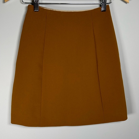 💫NWOT Babaton - Aritzia Hopper Skirt - Aged Gold - Picture 2 of 9